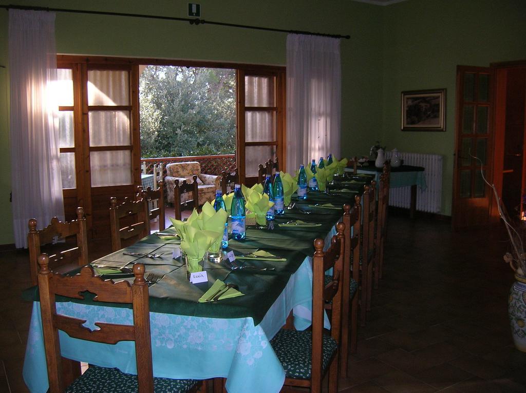 Hotel Il Poggetto Castellina Marittima Ngoại thất bức ảnh