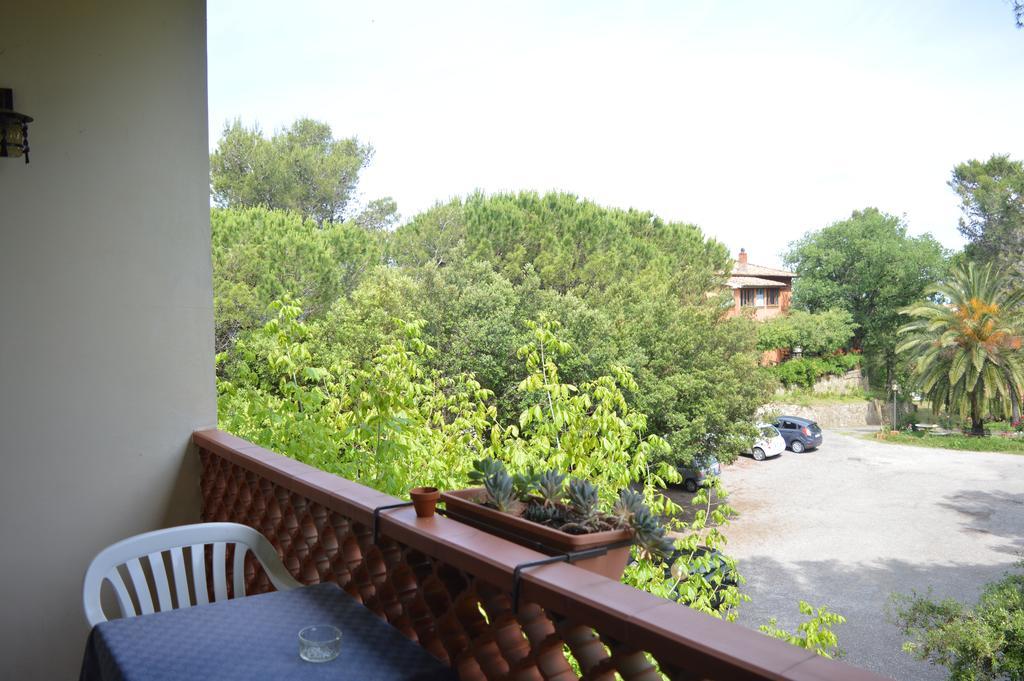 Hotel Il Poggetto Castellina Marittima Ngoại thất bức ảnh