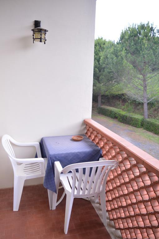 Hotel Il Poggetto Castellina Marittima Ngoại thất bức ảnh
